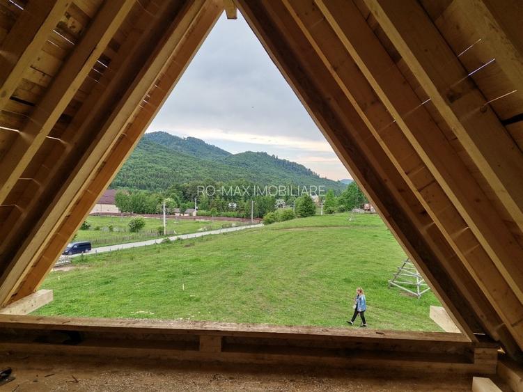 Casa P+M - 4 camere+ 2 bai- tip A frame - 135 mp cu teren 400 mp - 7