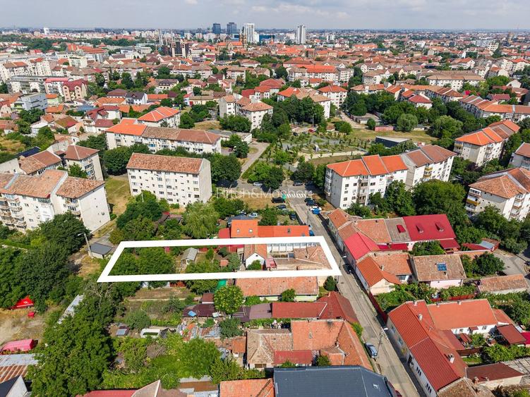 De Vânzare: Casă cu Teren în Zona Lunei, Timișoara - 2