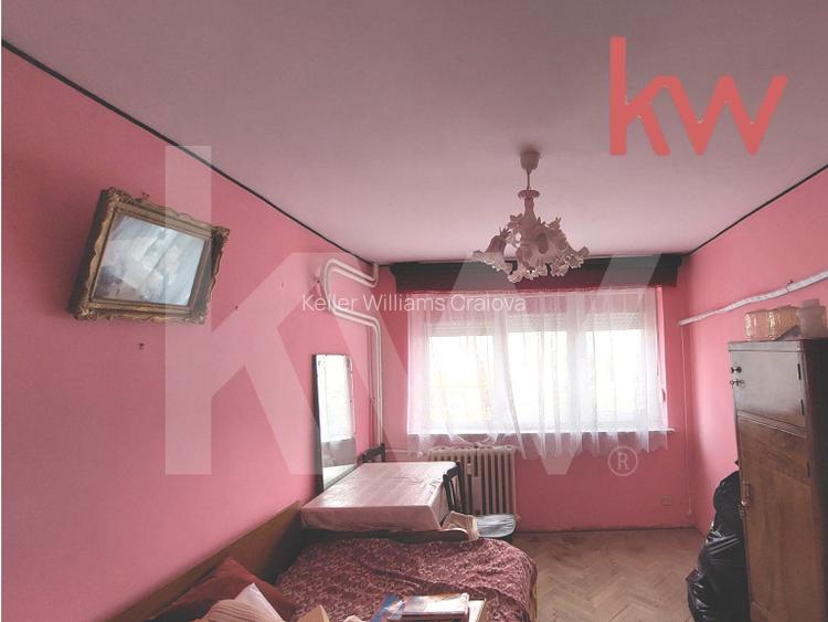 Apartament 3 camere decomandat • Sărari • vedere panoramică - 6