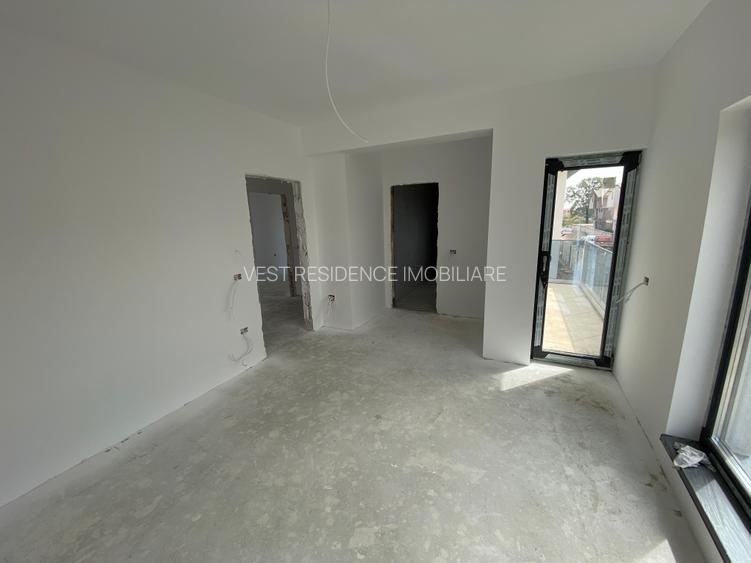 Case individuale cu 4 camere si mansarda. Teren 400 mp. Comision 0 - 21