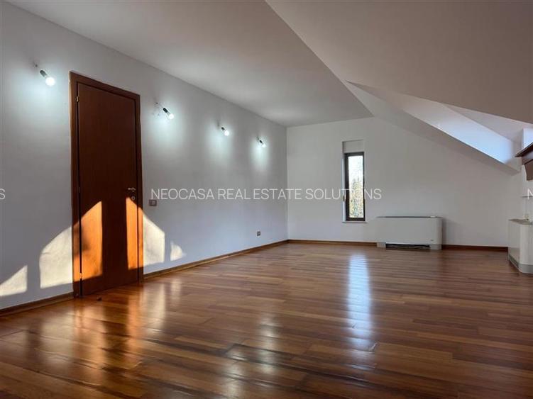 VILA IMPRESIONANTA LANGA PADURE // PISICINA INTERIOARA // TEREN 1700 MP - 40