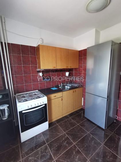 GARSONIERA  APARTE-STEFAN CEL MARE-FLOREASCA-50 METRI METROU-BLOC "90-REABILITAT - 10