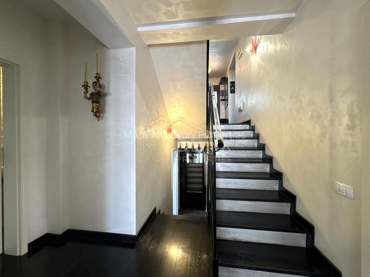 Vila cu 5 camere *344mp* + 400mp Teren // Zona Bucurestii Noi - 44