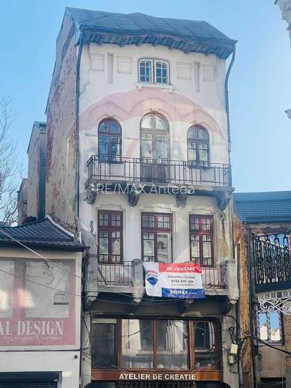 Casă / Vilă Piata Unirii - 10