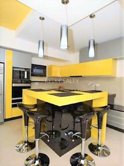 Vanzare vila premium / P+1+M / Tunari / comision 0% - 4