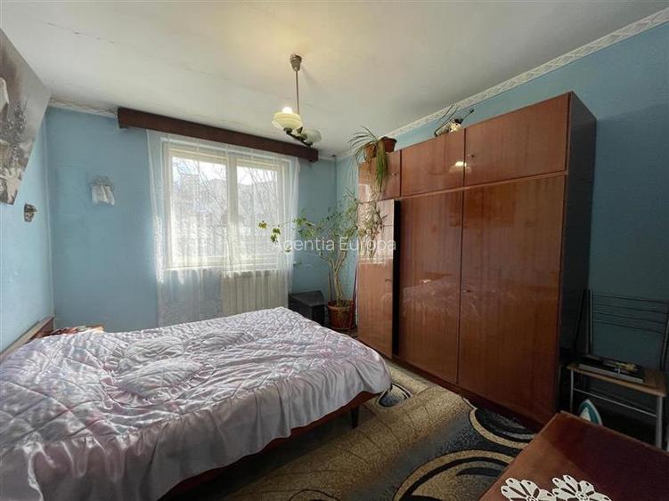 Apartament cu 2 camere de vanzare zona BIG Tulcea - 2