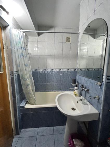 Inchiriez apartament ultracentral Ramada - 3