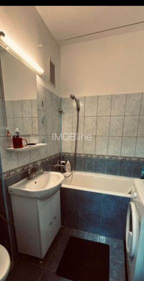 garsonieră zona City mobilată utilată  40  mp decomandată - 3