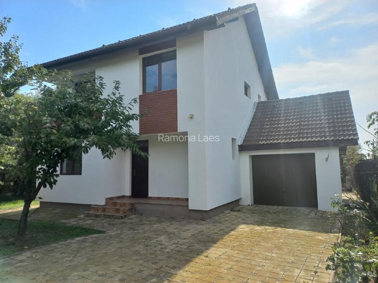 Casa solida, moderna si luminoasa; liniste totala in natura! - 15