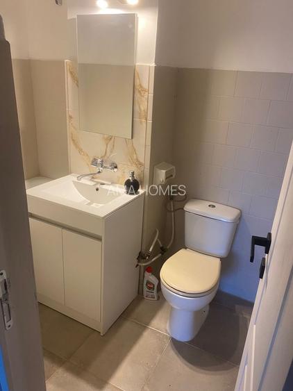 Spatiu comercial ultracentral  de inchiriat - 4