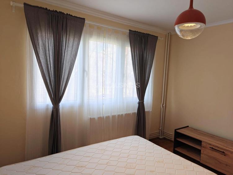 Inchiriere apartament 3 camere - Ghe. Lazar - 7