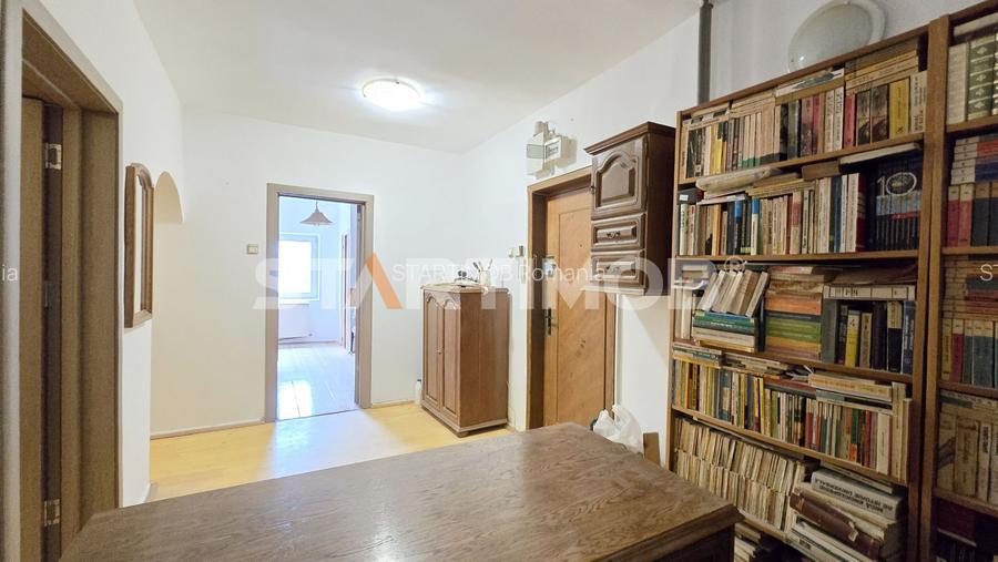 Apartament structura mare zona Racadau - 35