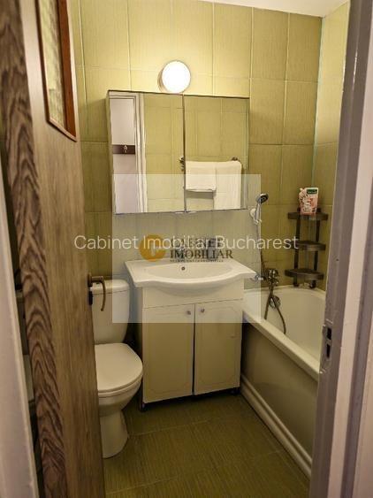 2 camere | 3/10 | Decomandat | Râul Doamnei – loc parcare ADP - 10