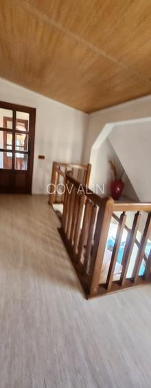 Casa Ghimbav, 8 camere,  S+P+M,teren 736 mp, pretabila locuinta, birouri, cazare - 27