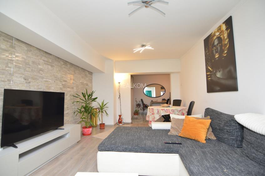 VANZARE APARTAMENT 3 CAMERE UNIRII – PIATA ALBA IULIA - 23