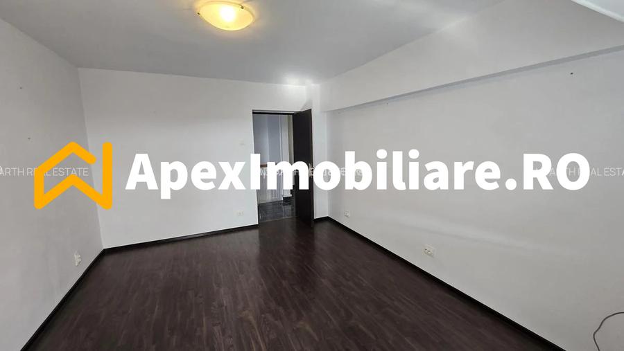 Bd Unirii, Alba Iulia | Duplex 5 Camere pentru birouri | 4 Terase - 5
