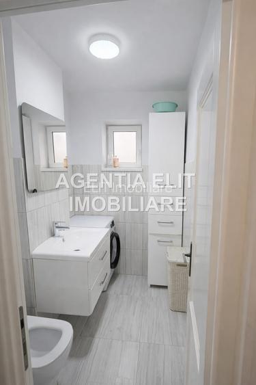 Apartament 4 camere, zona Complex Bulevard - 7