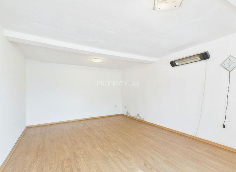 Casă  Sântana cu 3 camere și panouri fotovoltaice - 2