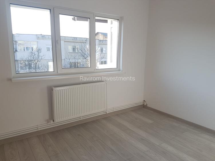 Apartament doua camere, decomandat, etaj 4, cu sarpanta, renovat modern, stradal - 26
