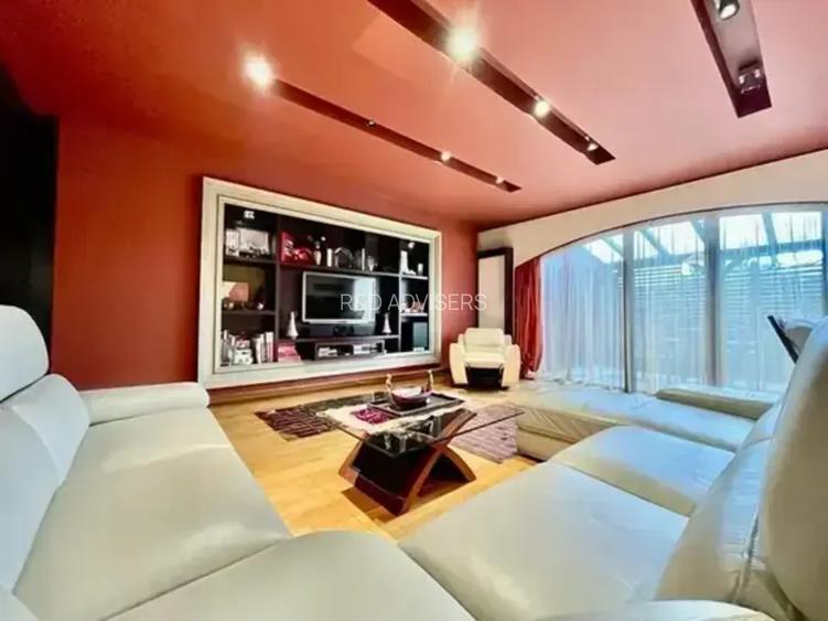 Vilă Luxury în Zona Jandarmeriei | 8 Camere | Arhitectură Eleganta - 6