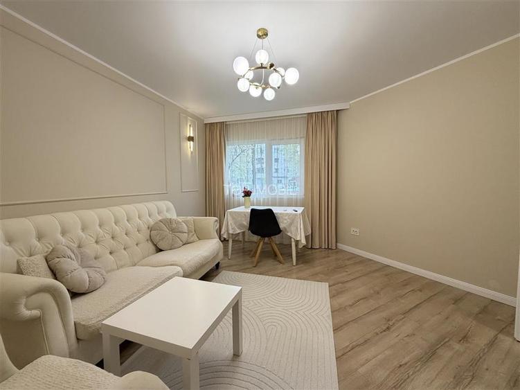 Apartament 4 camere, 2 bai, renovat complet- Nicolina - 2