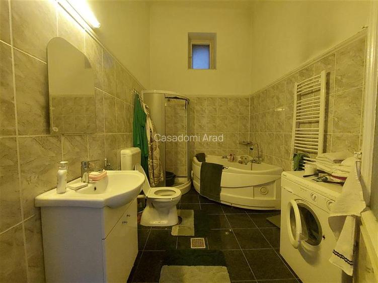 Apartament pentru birou, zona P-ta Avram Iancu - 11