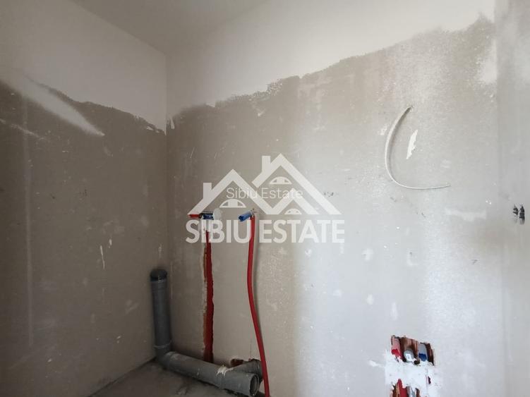 Apartament 3 camere de vânzare ,zona de vest, comision 0 - 10