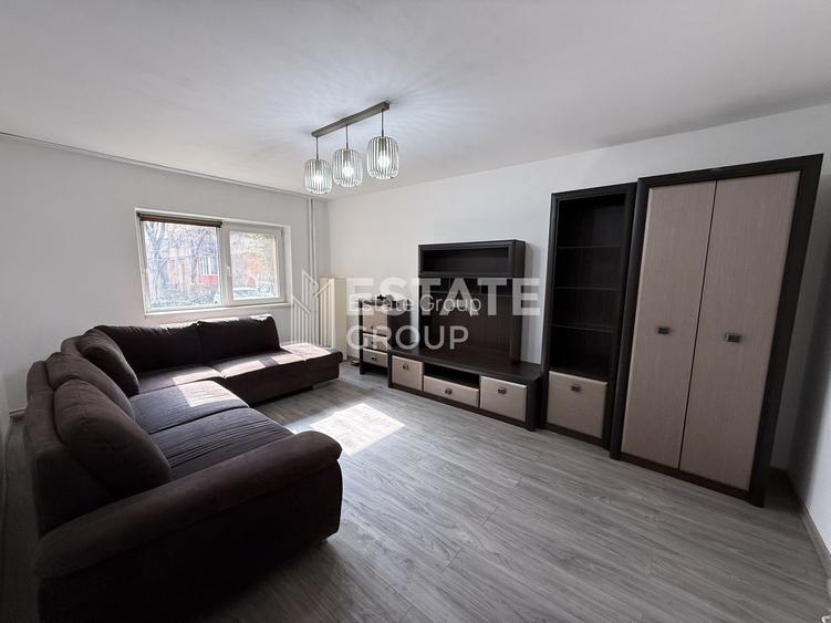 3 camere decomandat Soarelui, centra - 2