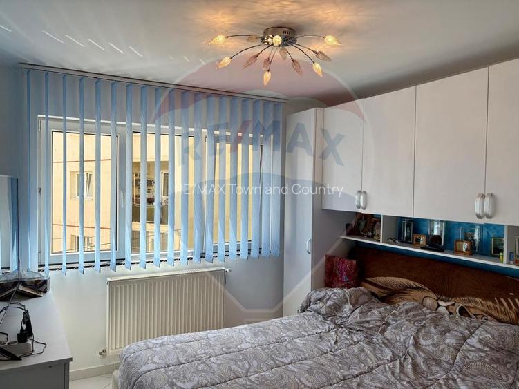 Apartament cu 4 camere de vânzare în zona Ultracentral - 7