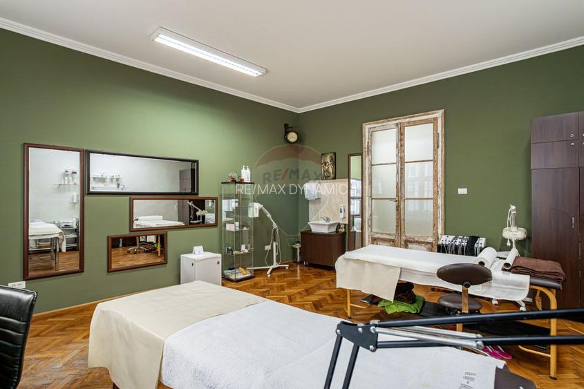 Apartament cu 2 camere de vânzare în zona Teatrului de Stat - 4