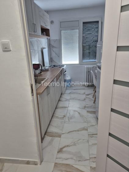 Apartament 2 camere, semidecomandat, 50 mp, balcon, metrou, Titan - 7