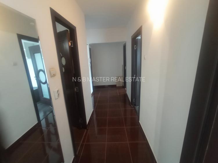 2 camere Mergeanului - 11