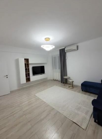 P-ta Alba Iulia,Decebal,vila,decomandat,mobilat,utilat complet,AC,AMENAJAT.