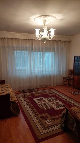 Proprietar – Vând garsonieră confort 1 decomandată, 40,5 mp, Orizont – Bacău