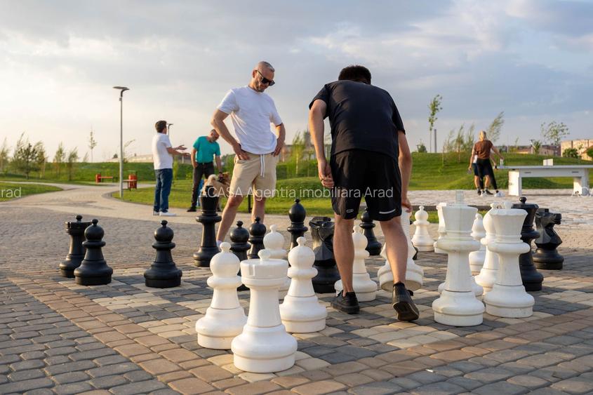 Dacă ai putea să ai un parc privat de 1,6 ha „la tine în curte”? - 4