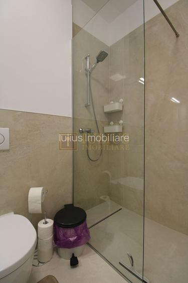 Bloc nou, loc de parcare, zona Aradului/str. LInistei - 11