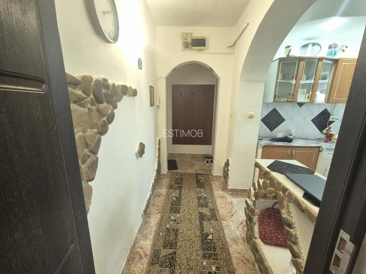 Vanzare apartament 2 camere etajul 3 din 4 Cartierul ISR Rasnov - 7