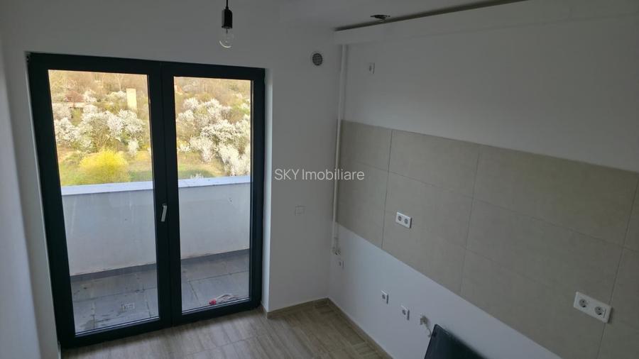 Apartament 3 camere și loc de parcare - 24