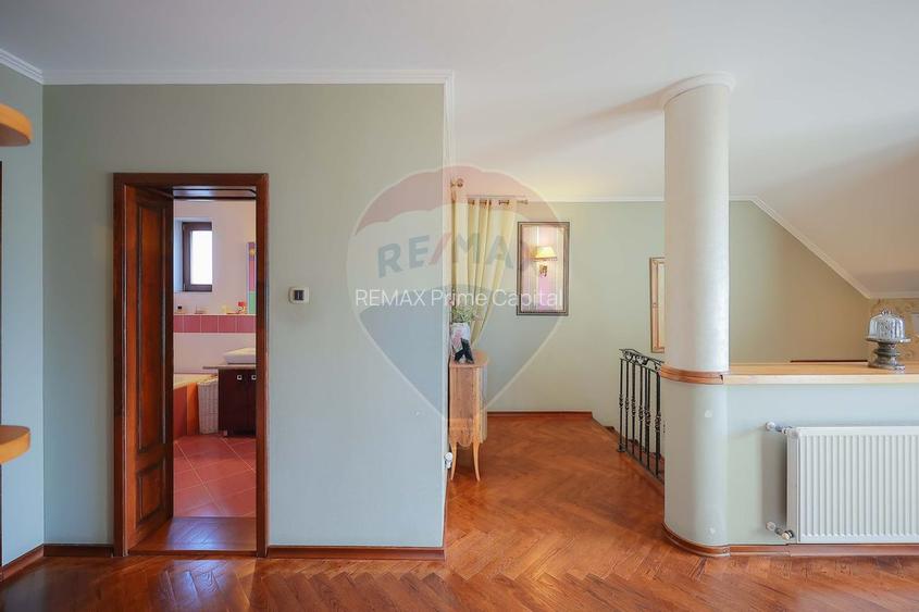 Casă 5 camere cu garaj, 230 mp utili, teren 503 mp, Nufărul, Oradea - 17