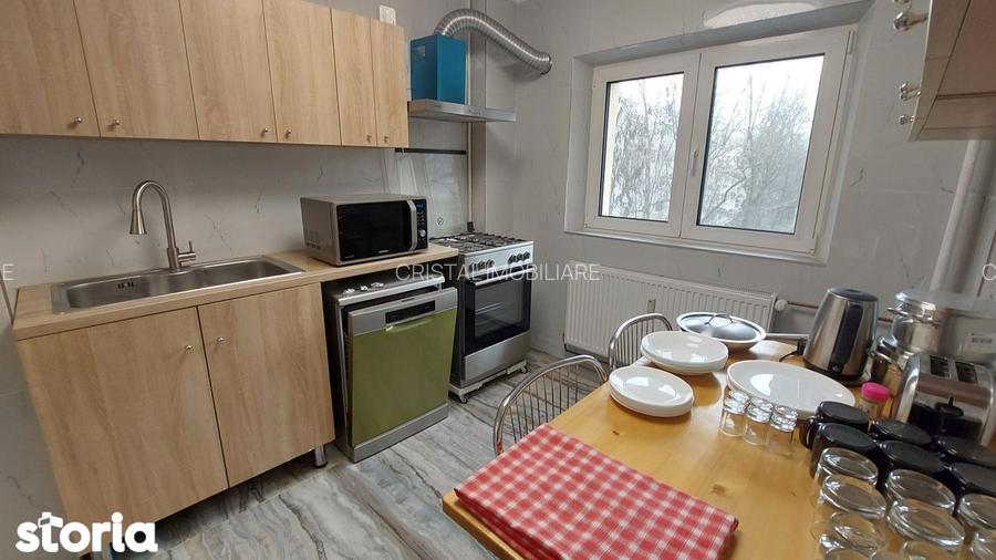 Apartament 2 camere renovat 2022, etaj 2/7, balcon închis,  Metrou Titan 2 min - 5