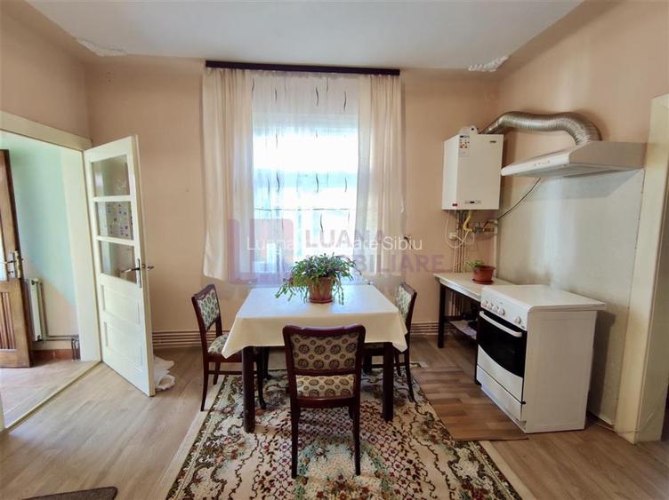 Casa individuala de vanzare  - Turnisor - teren 292 mp - 2