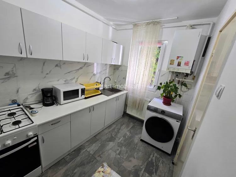 Apartament Semidecomandat Gemenii - 7