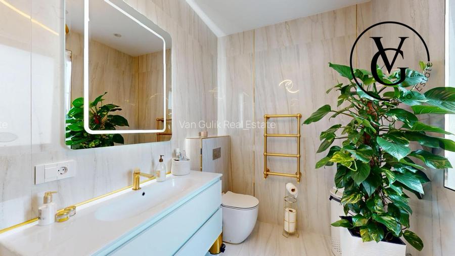 Vila 5 camere cu piscina | Panouri solare 10kw - 11