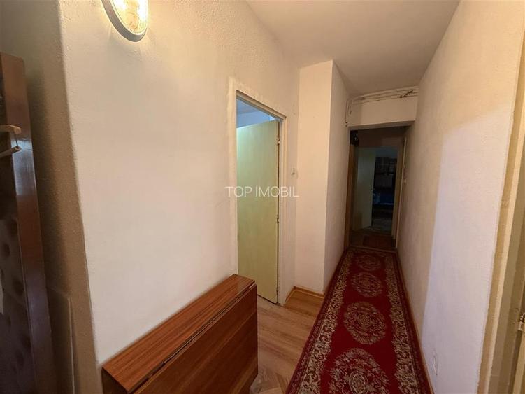 Apartament cu 2 camere decomandat, etajul 1 - Centru - Palas Mall. - 5
