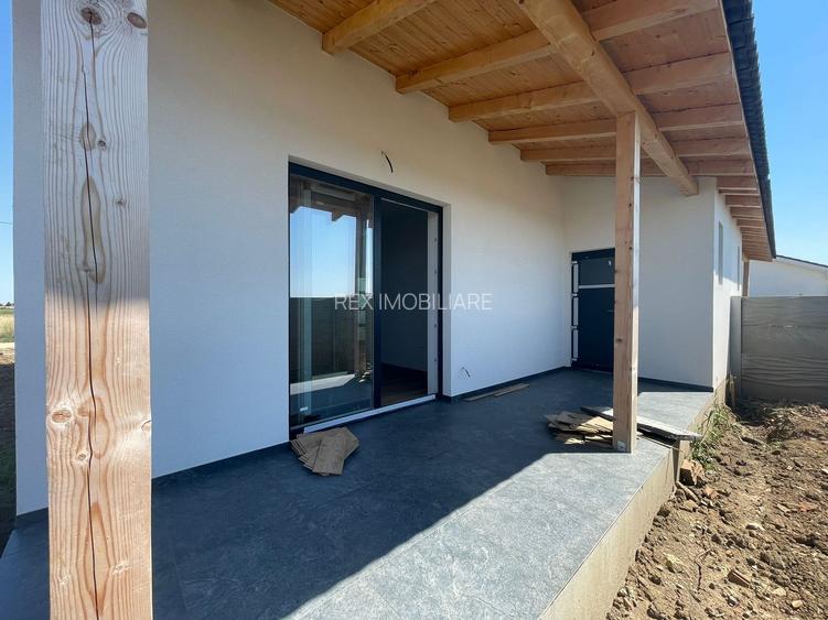 Duplex despartit prin baie | 3 camere | Super Preț | Urseni - 13