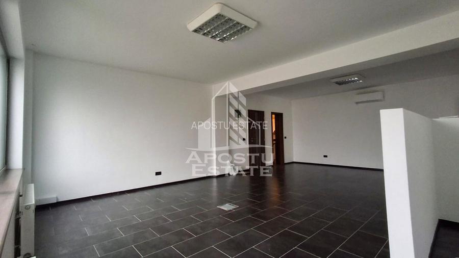 Spatiu comercial cu etaj, pentru activitati diverse - 13