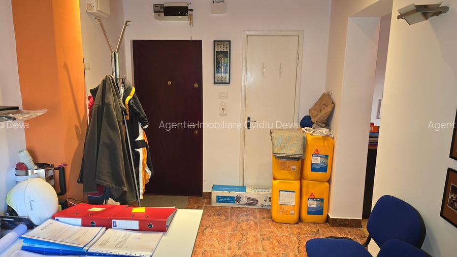 Vand apartament 2 camere cu intrari separate in Deva, zona Kogalniceanu, parter, - 4