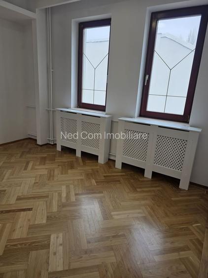 Vila de inchiriat - 21