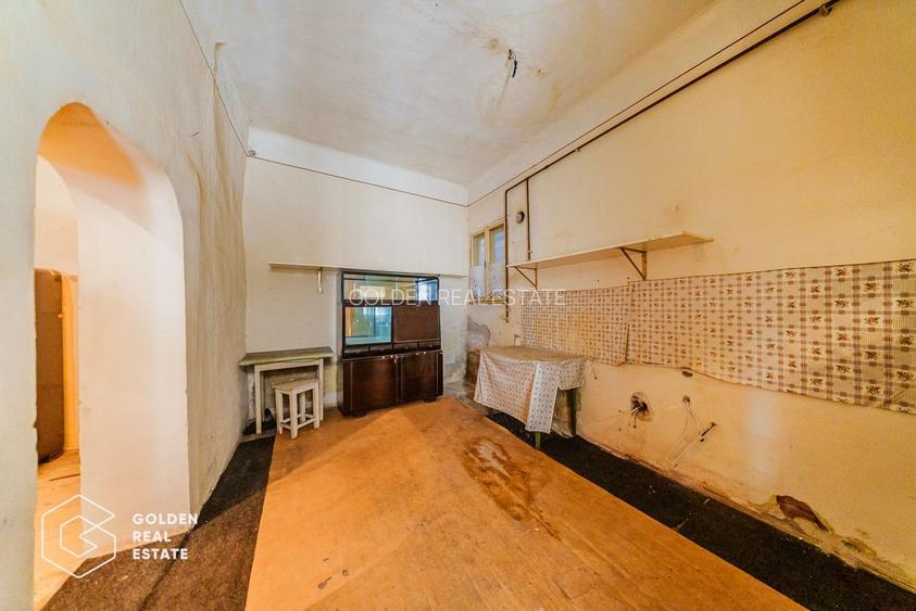 4 Camere la casă, 215mp+261mp teren, str Preparandiei - 28