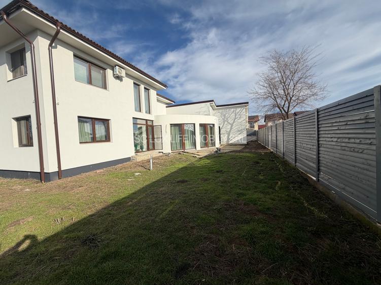 Vand vila de lux Mosnita Noua 330000 euro - 3